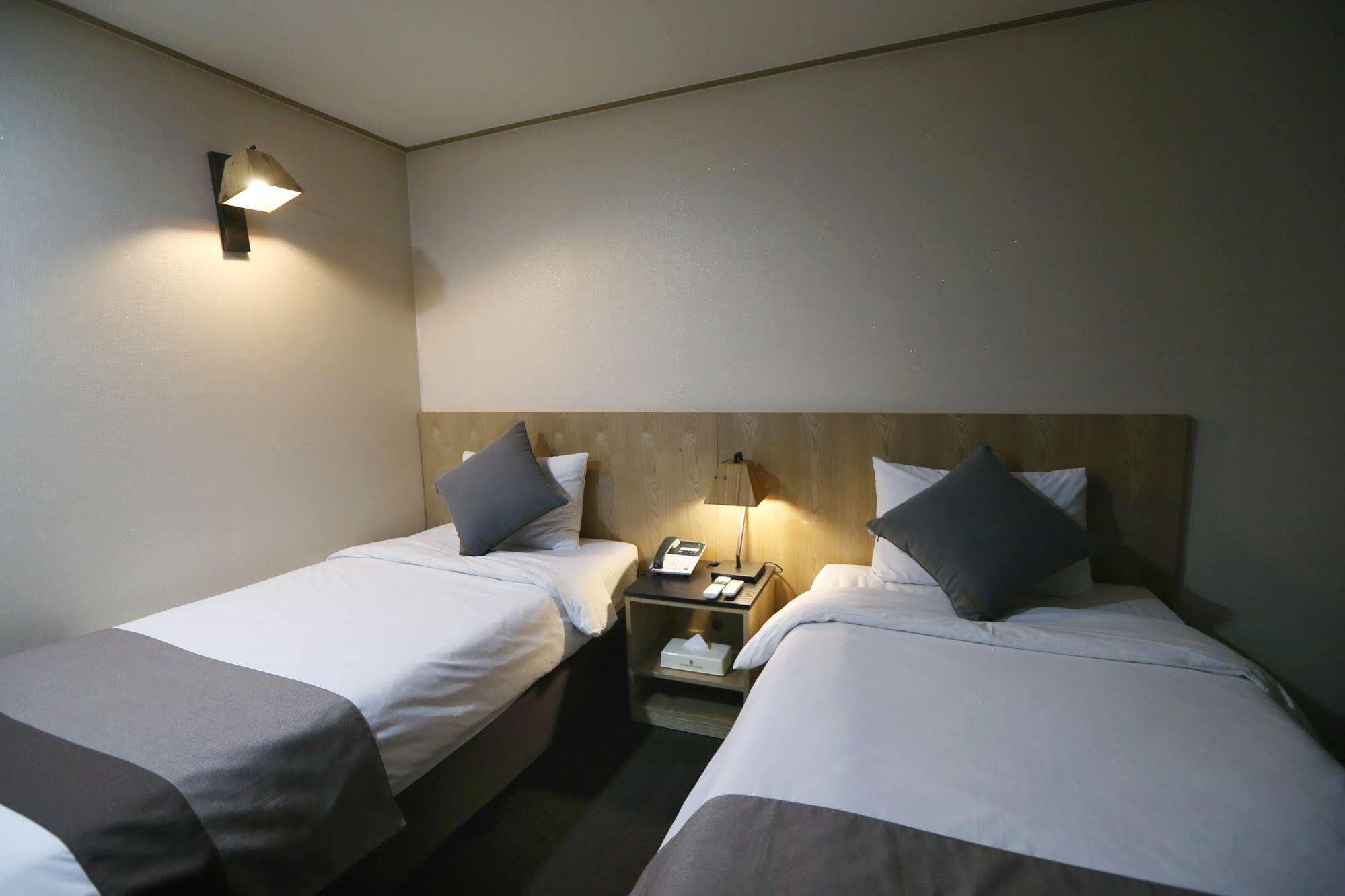 Golden City Hotel Dongdaemun Seoul Ngoại thất bức ảnh